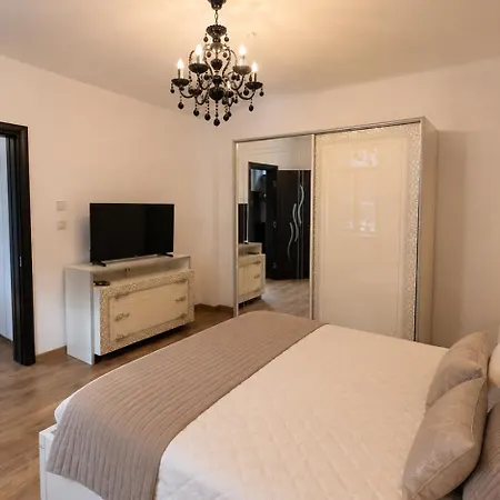 Elegant Boutique With Luxury Bedroom 公寓